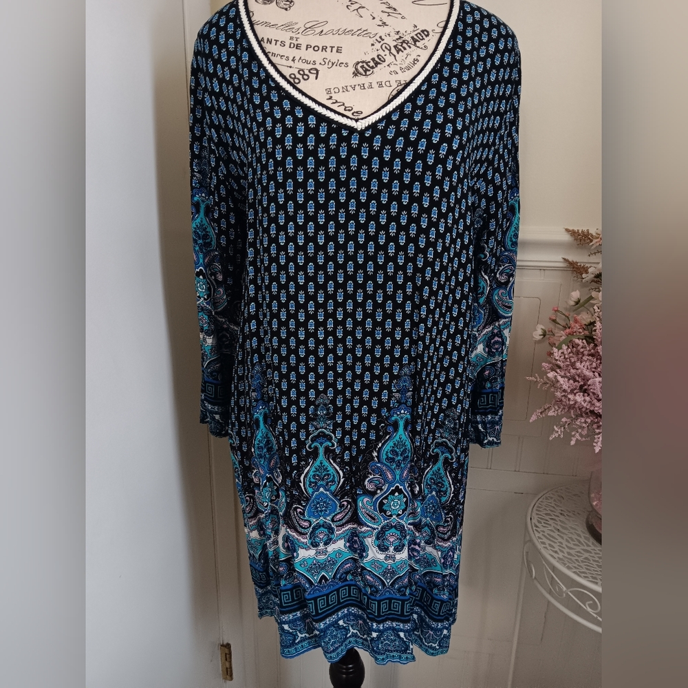 Womens Red Queen Blue and Black Paisley Mini Dress Size Large